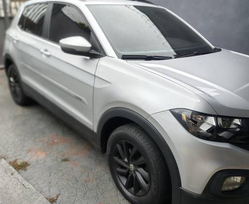 VOLKSWAGEN T-CROSS 1.0 200 TSI TOTAL FLEX SENSE AUTOMÁTICO